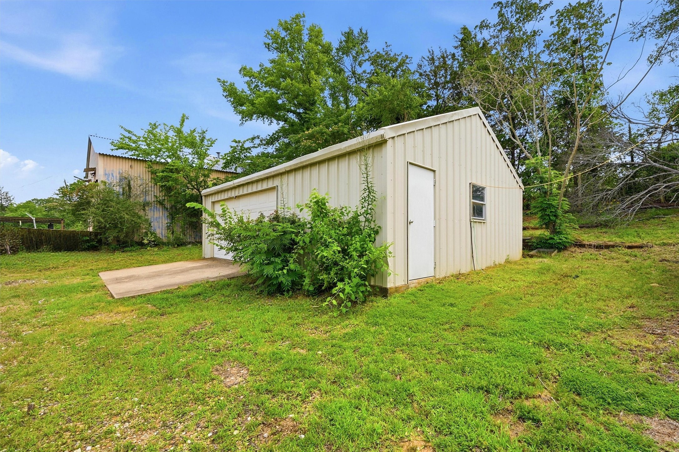 510 Cleve Cole Road Denison TX 75021