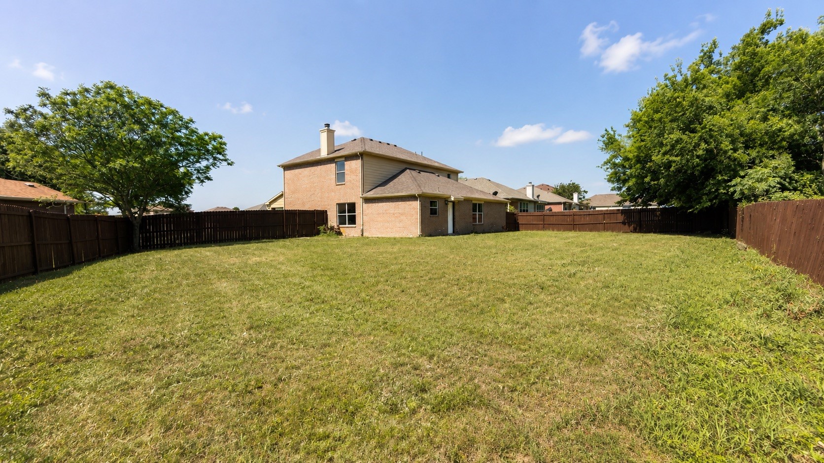 501 Coral Reef Lane Glenn Heights TX 75154