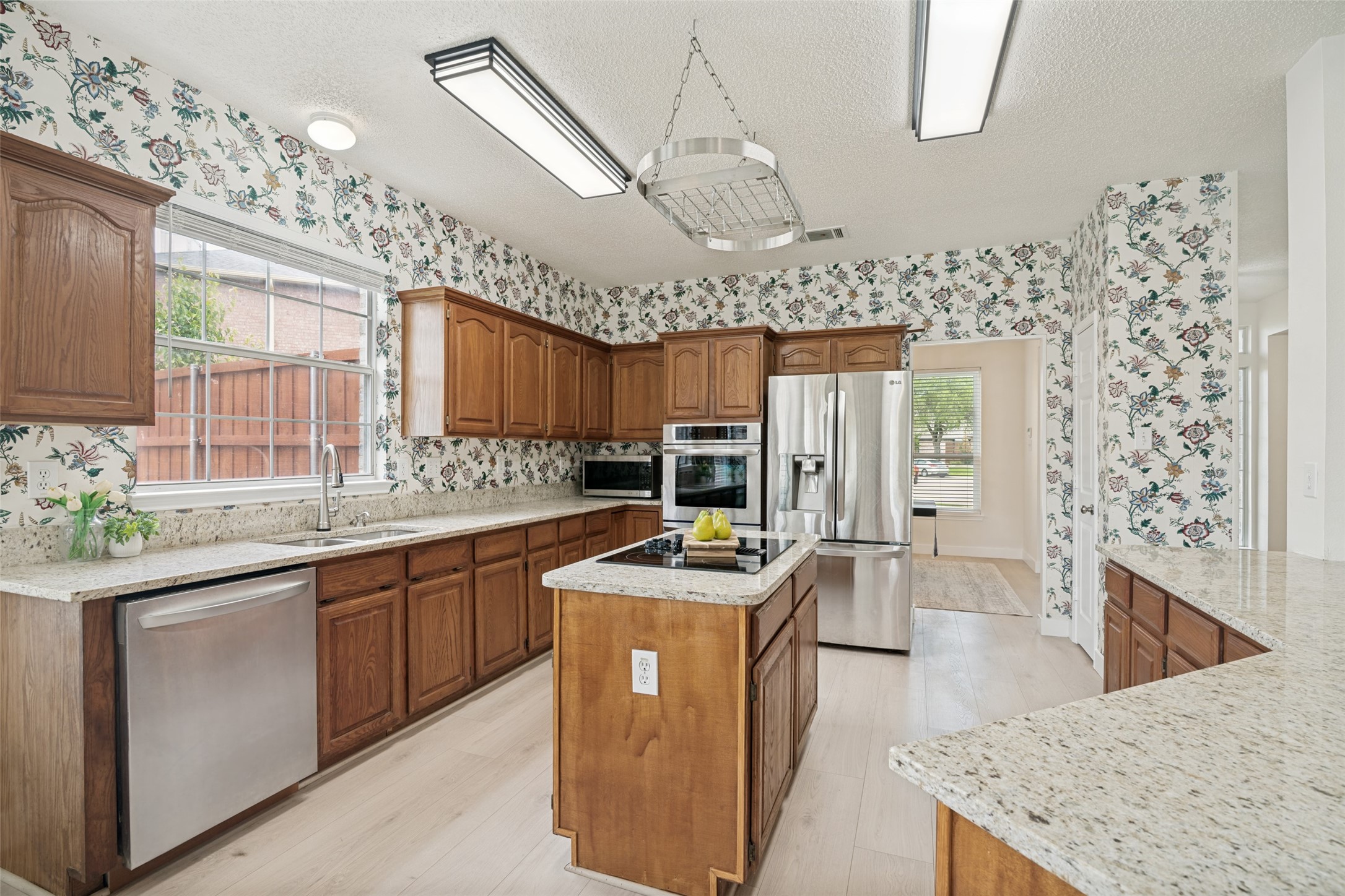 6013 Arden Court Rowlett TX 75087