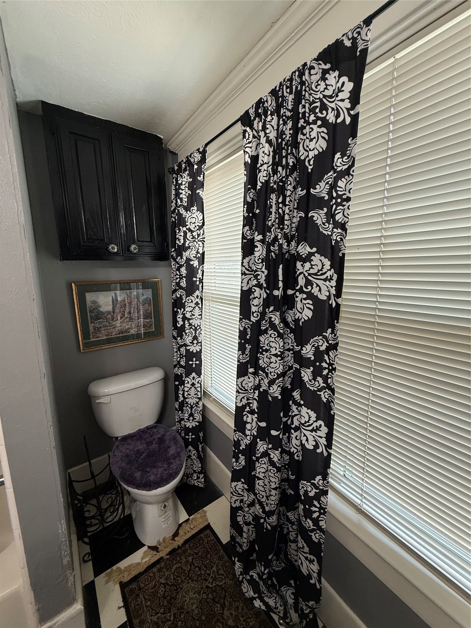 201 E Hayes Avenue Whitney TX 76692