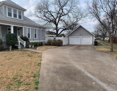 201 E Hayes Avenue Whitney TX 76692