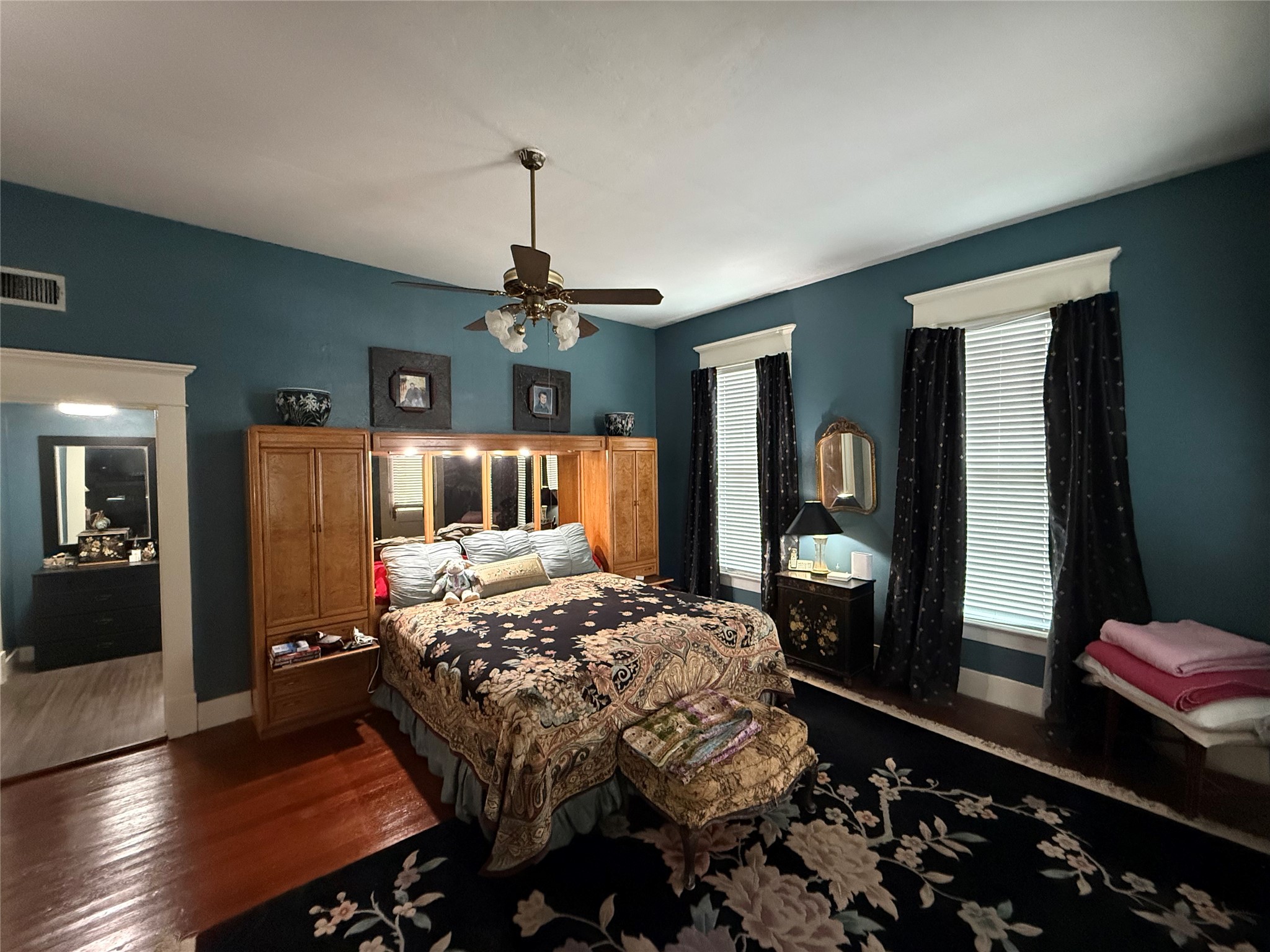201 E Hayes Avenue Whitney TX 76692