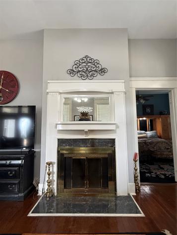 201 E Hayes Avenue Whitney TX 76692