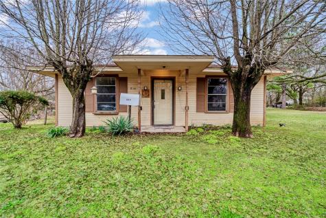814 14th Street NW Paris TX 75460
