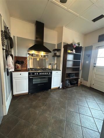 600 NW 2nd Street Hubbard TX 76648