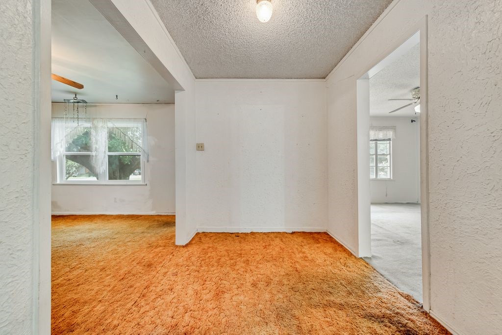 2219 Morgan Street Irving TX 75062