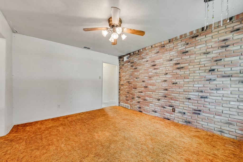 2219 Morgan Street Irving TX 75062