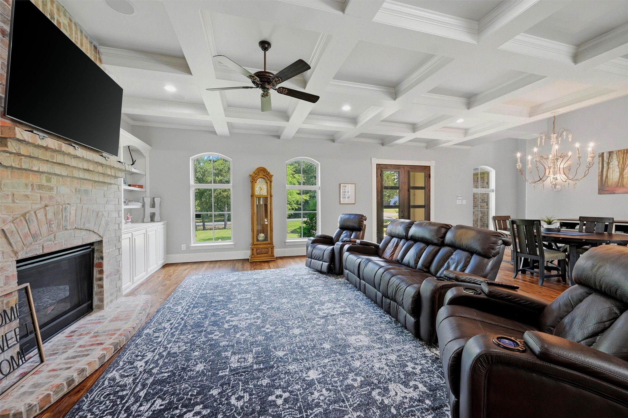 107 Iriquois Drive Lake Kiowa TX 76240