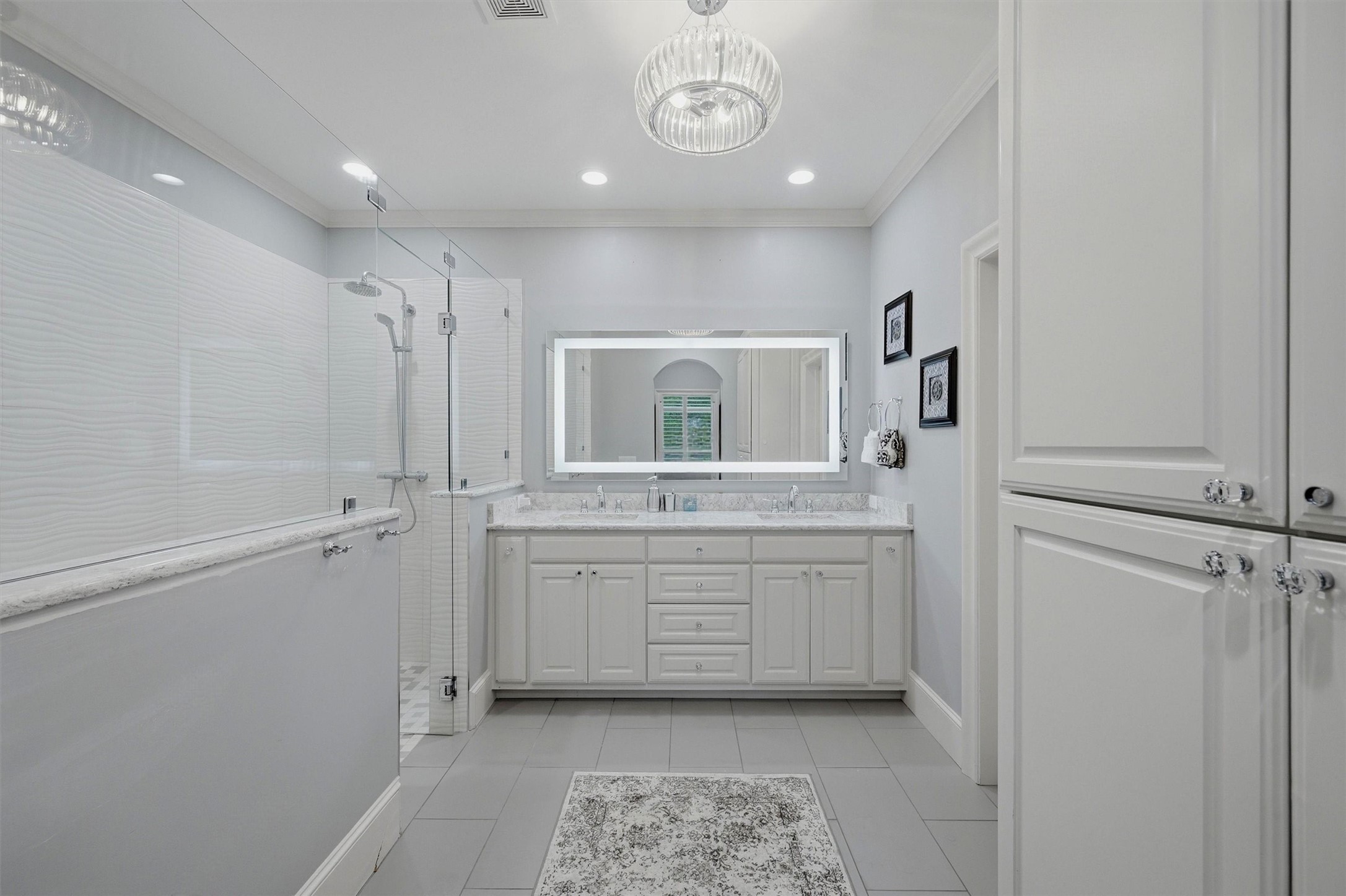 107 Iriquois Drive Lake Kiowa TX 76240