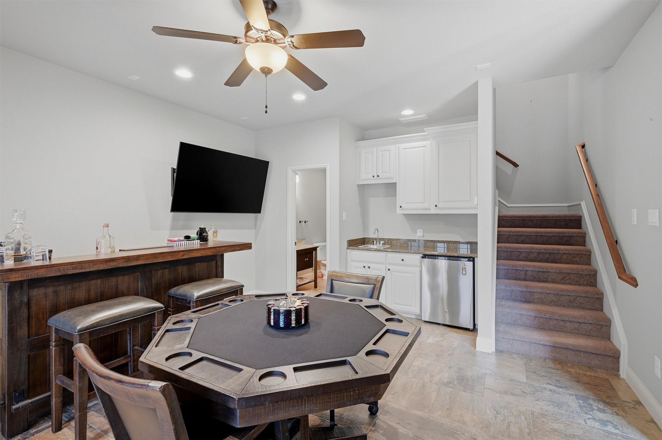 107 Iriquois Drive Lake Kiowa TX 76240