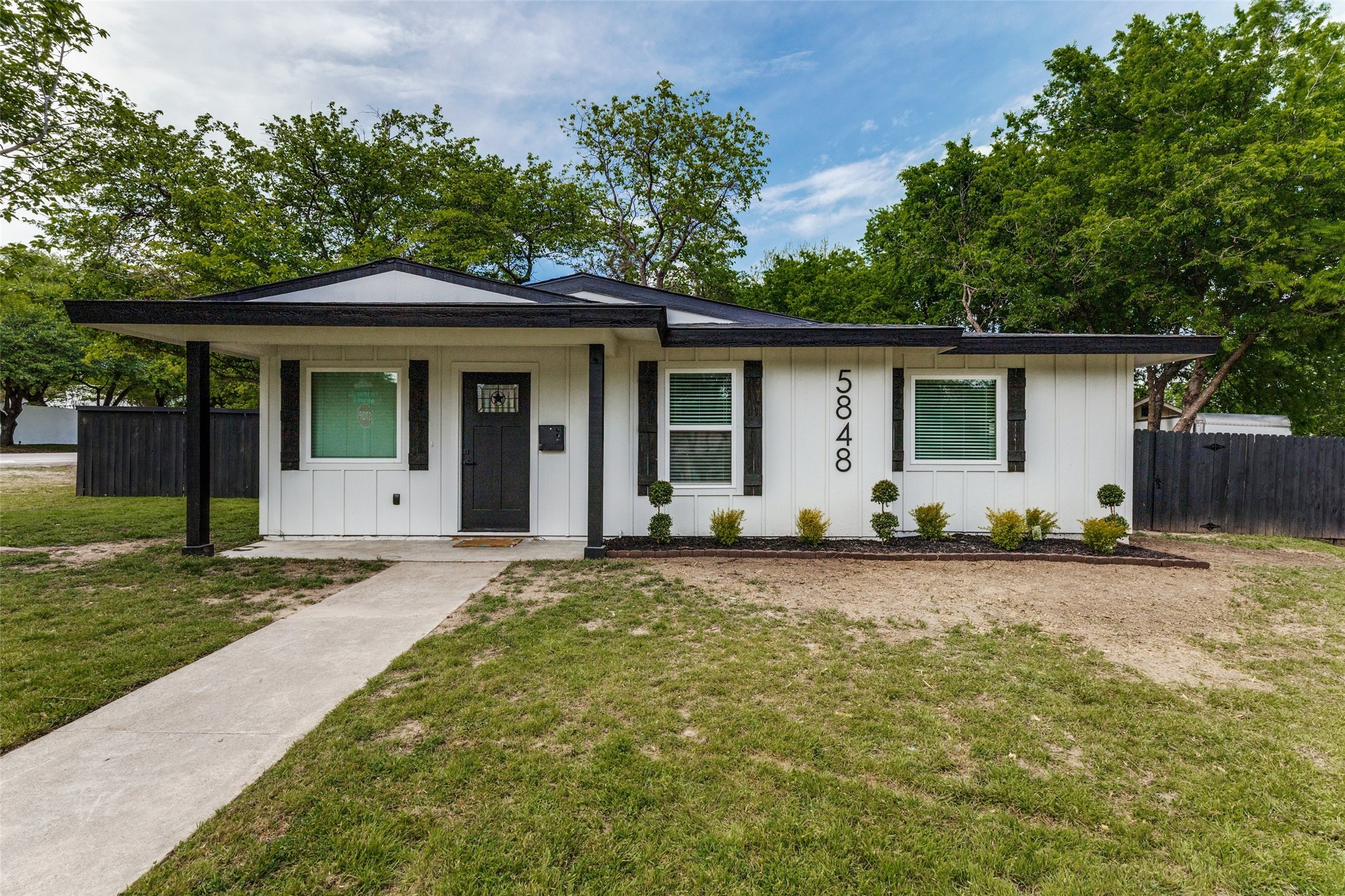 5848 Fursman Avenue Fort Worth TX 76114