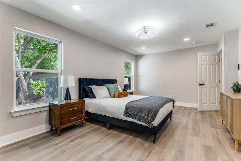 5848 Fursman Avenue Fort Worth TX 76114