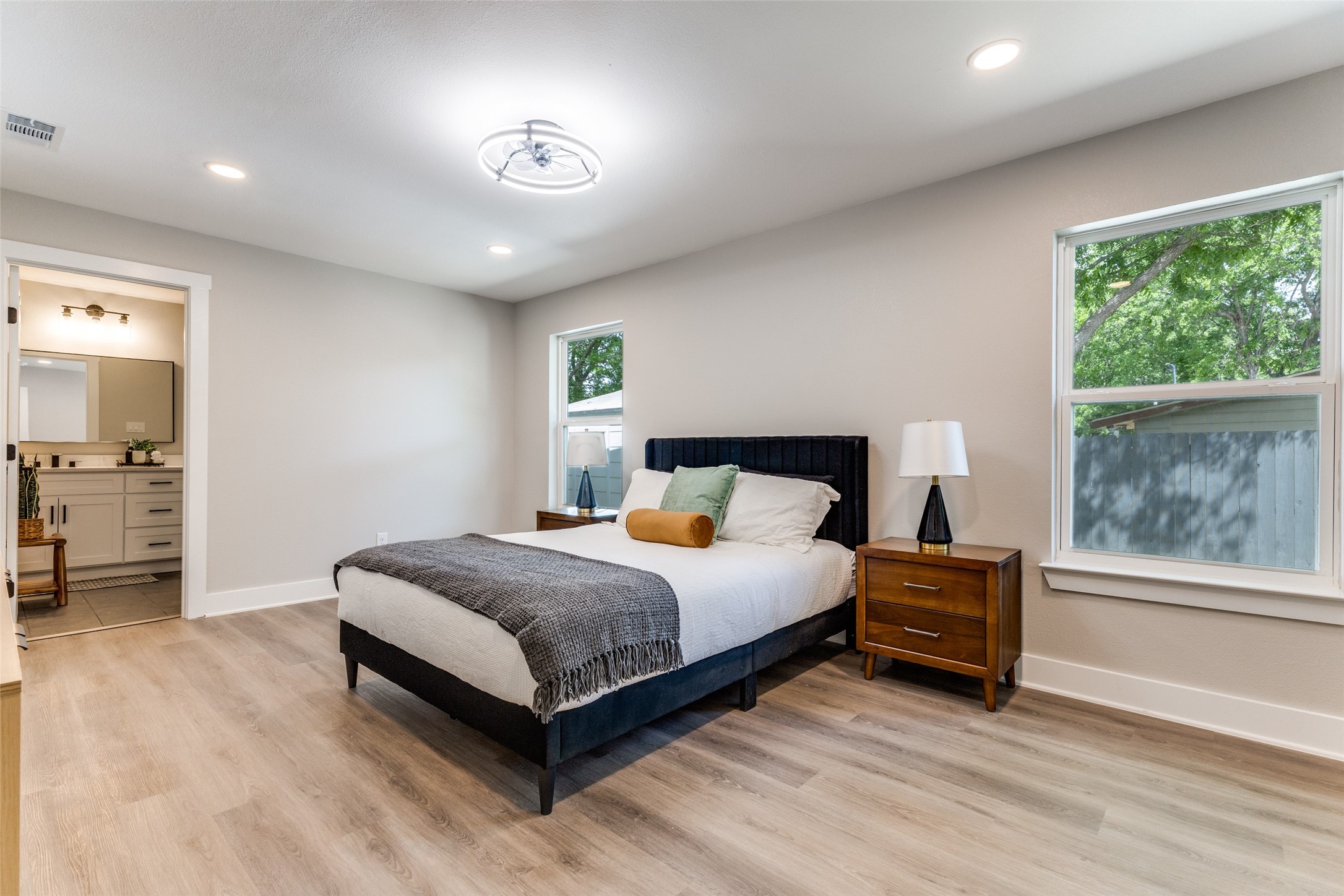 5848 Fursman Avenue Fort Worth TX 76114