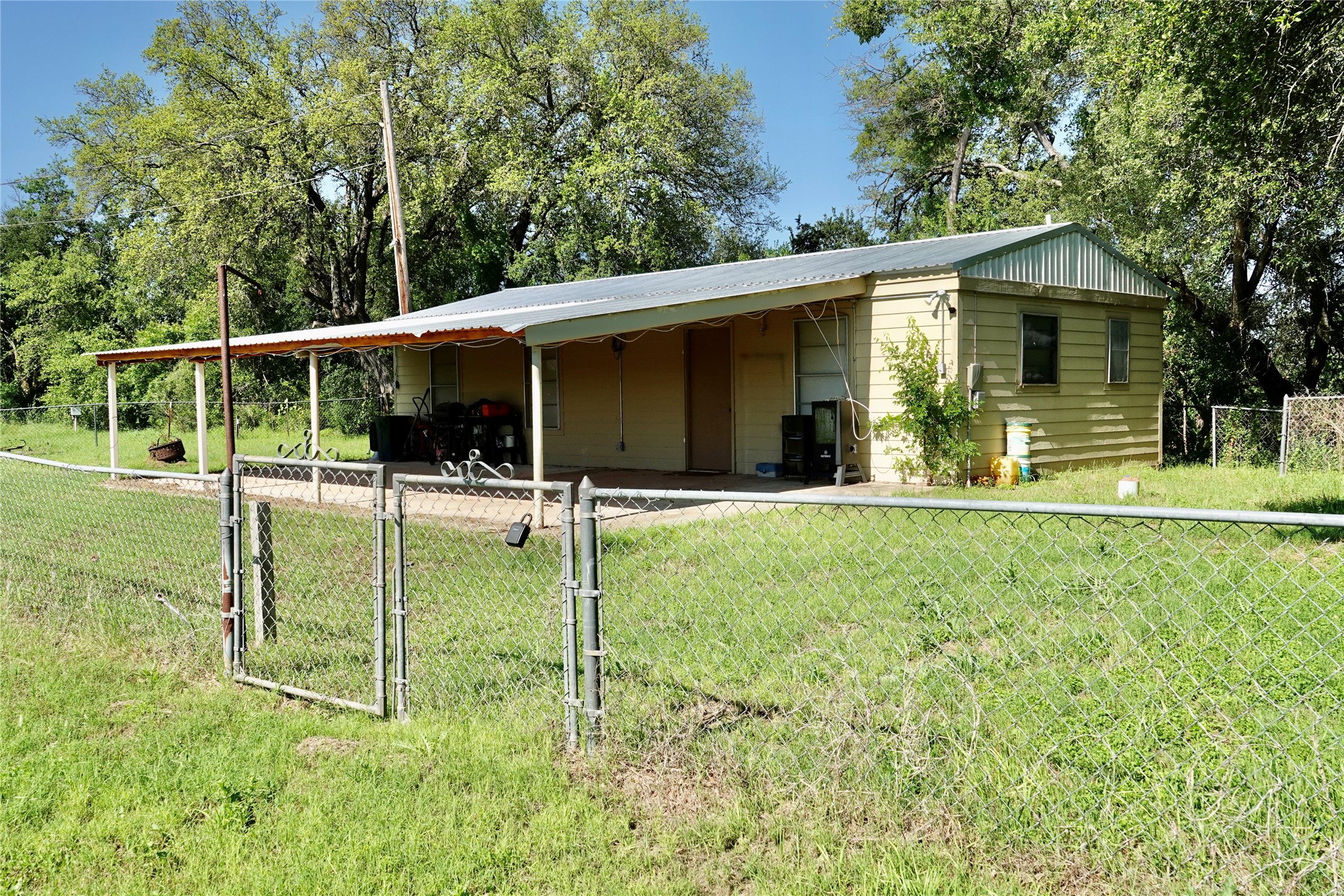 588 S County Road 430 Goldthwaite TX 76844
