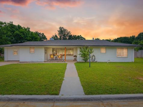 1404 Shirley Street Bridgeport TX 76426