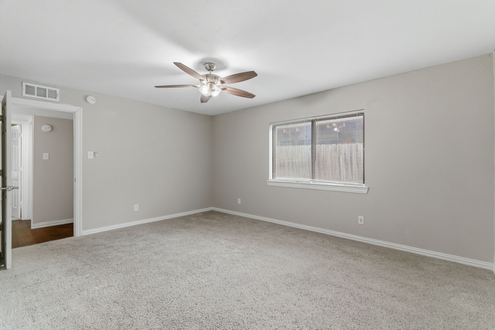 6422 Faircove Circle Garland TX 75043
