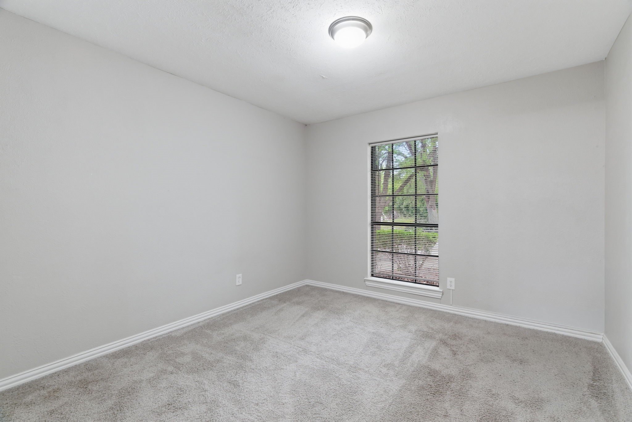6422 Faircove Circle Garland TX 75043