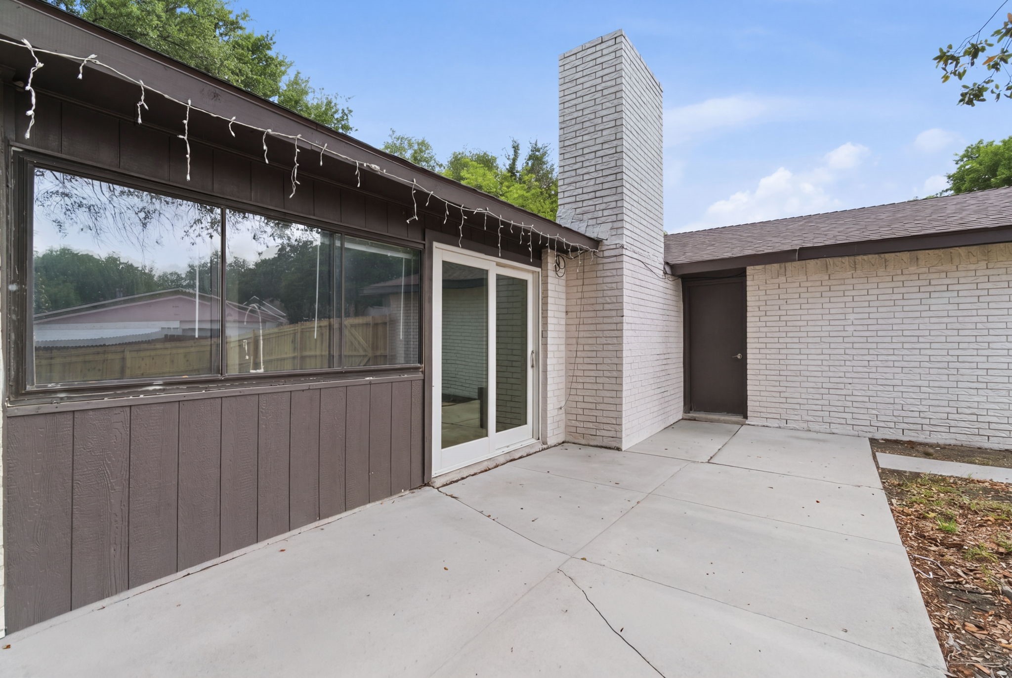 6422 Faircove Circle Garland TX 75043