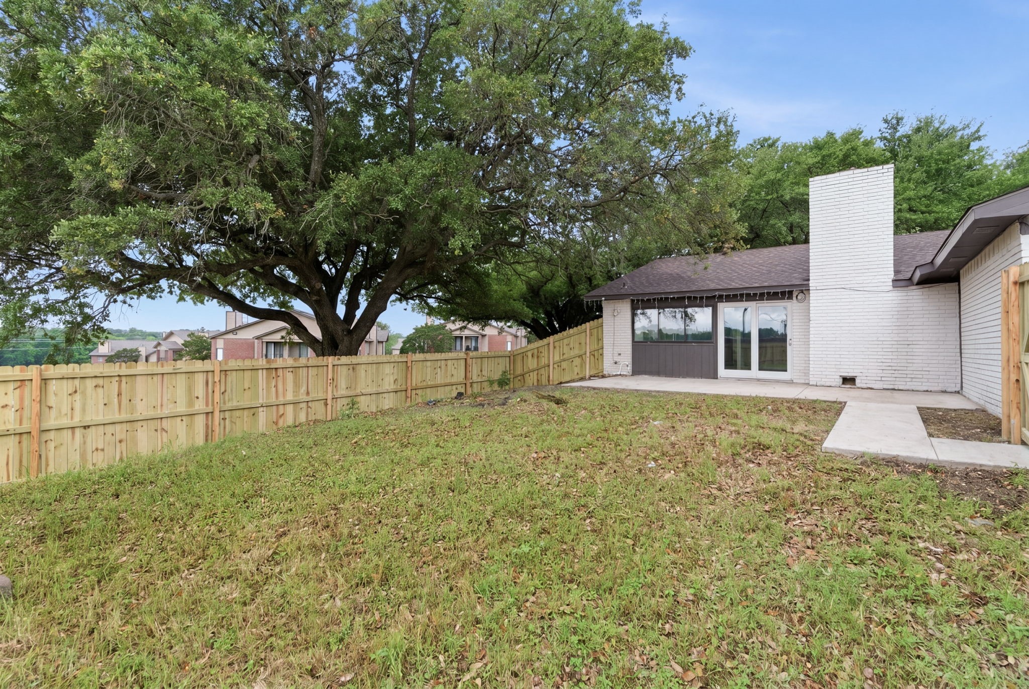 6422 Faircove Circle Garland TX 75043