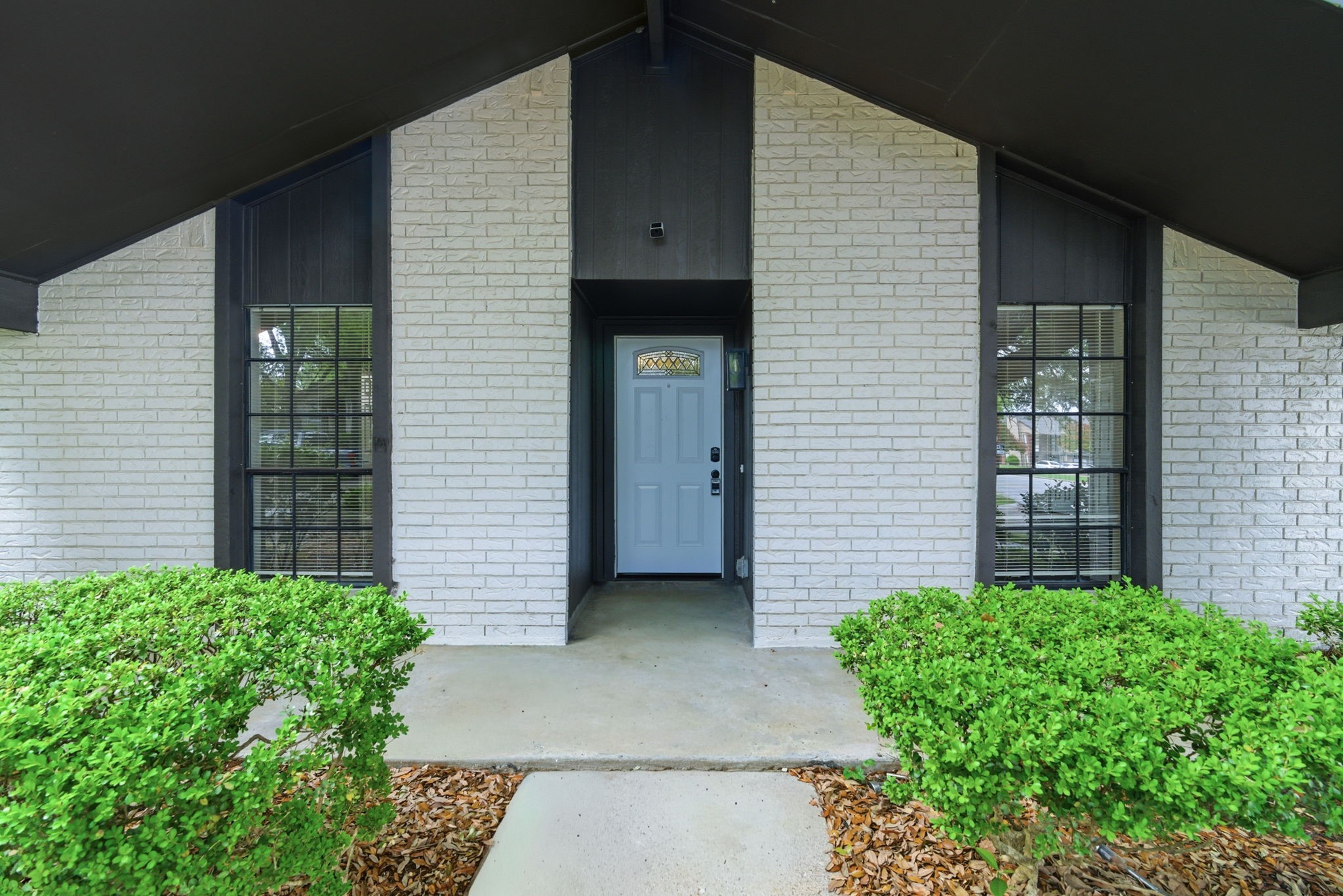 6422 Faircove Circle Garland TX 75043
