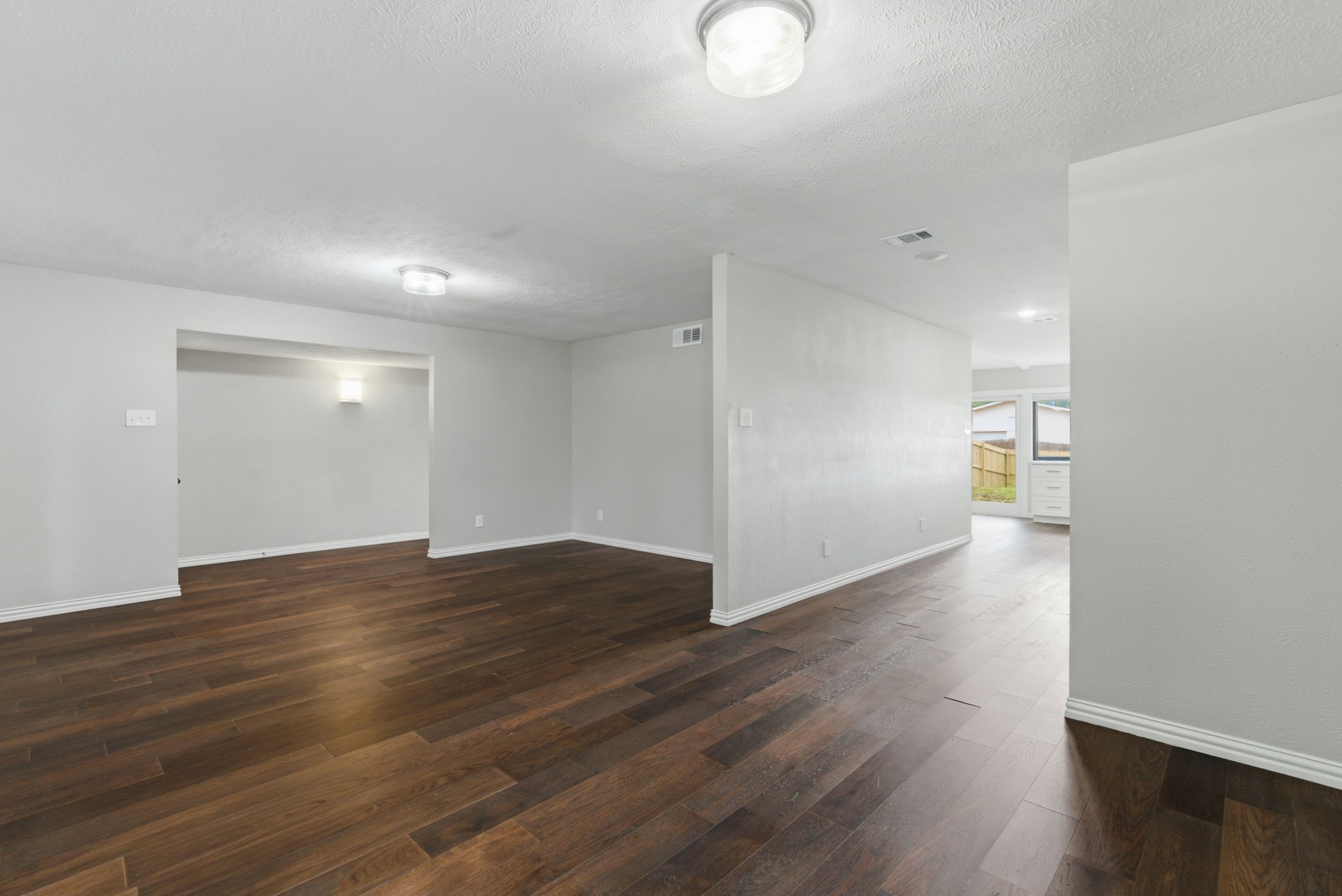6422 Faircove Circle Garland TX 75043