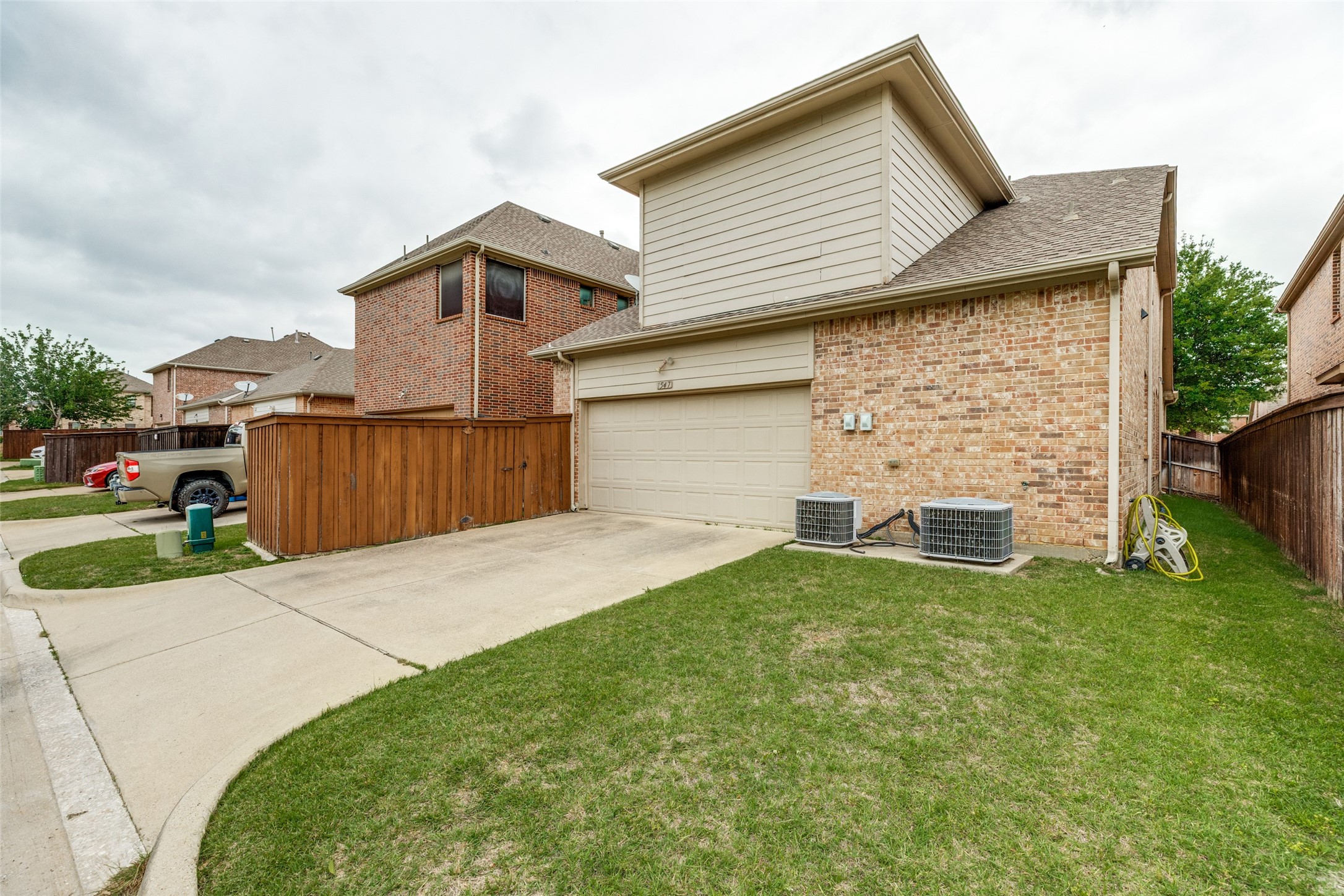 1547 Barksdale Drive Lewisville TX 75077