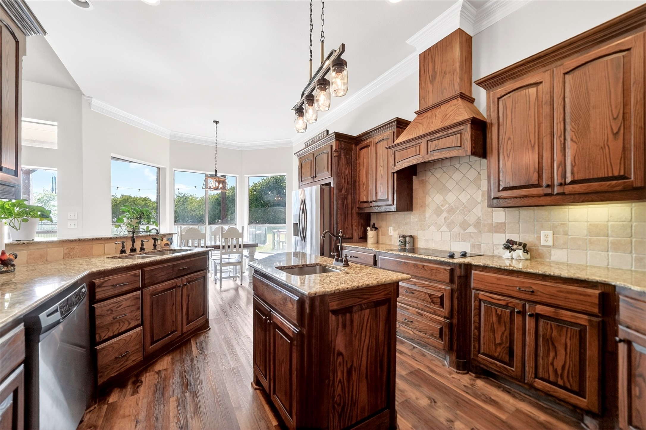 200 Eagle Pass Royse City TX 75189