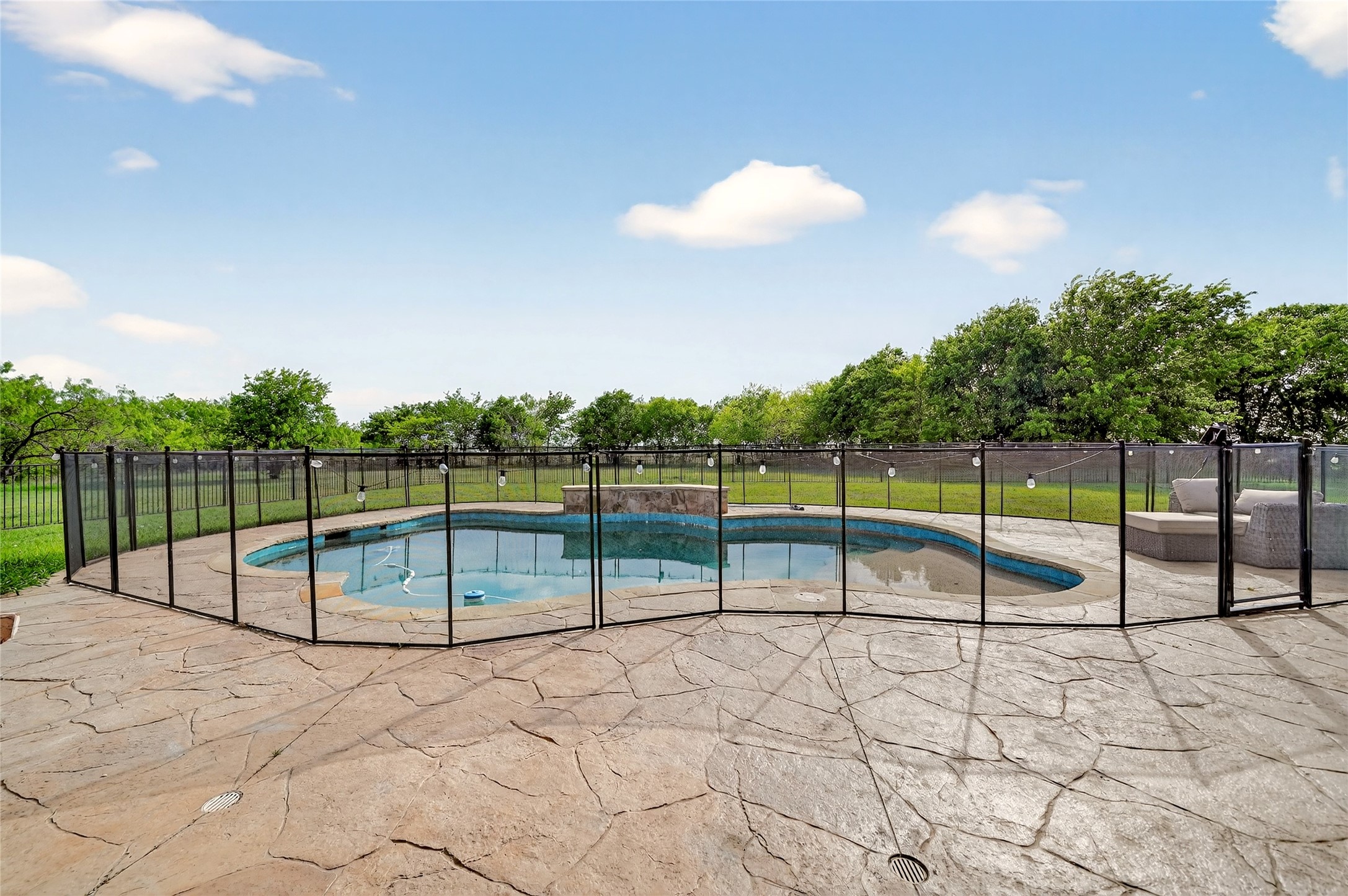 200 Eagle Pass Royse City TX 75189