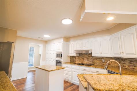 2500 Brookhaven Drive Denison TX 75020