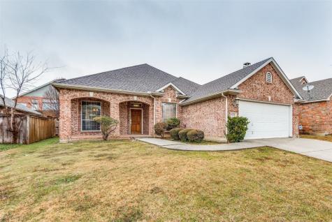 524 Palomino Way Grand Prairie TX 75052