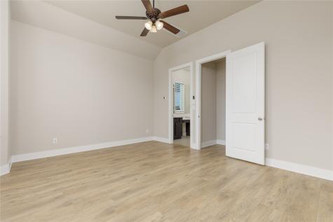 1829 Leo Drive Van Alstyne TX 75495