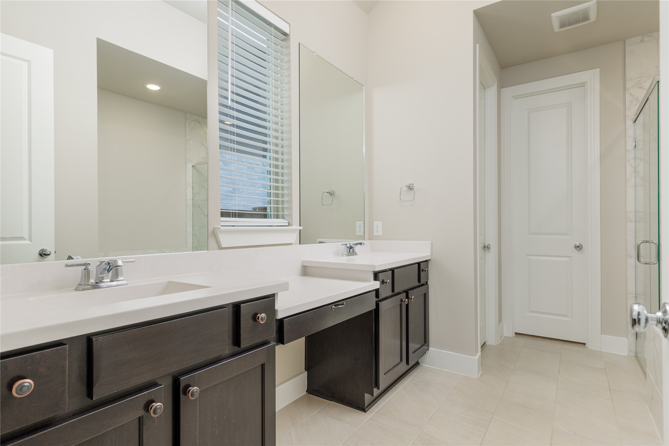 1829 Leo Drive Van Alstyne TX 75495