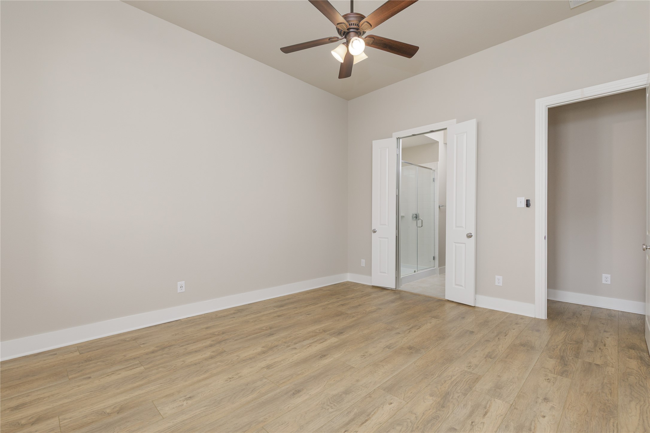 1829 Leo Drive Van Alstyne TX 75495