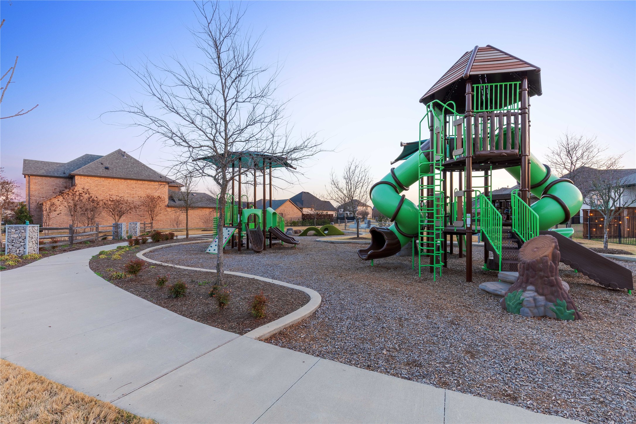 1829 Leo Drive Van Alstyne TX 75495
