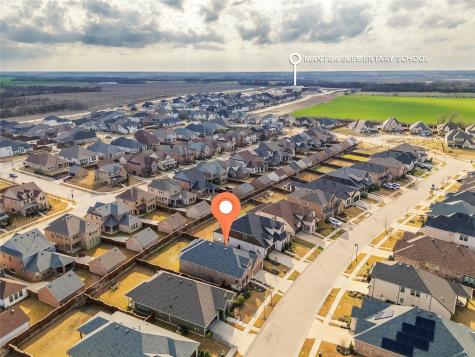 1829 Leo Drive Van Alstyne TX 75495