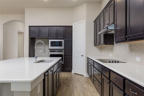 1829 Leo Drive Van Alstyne TX 75495