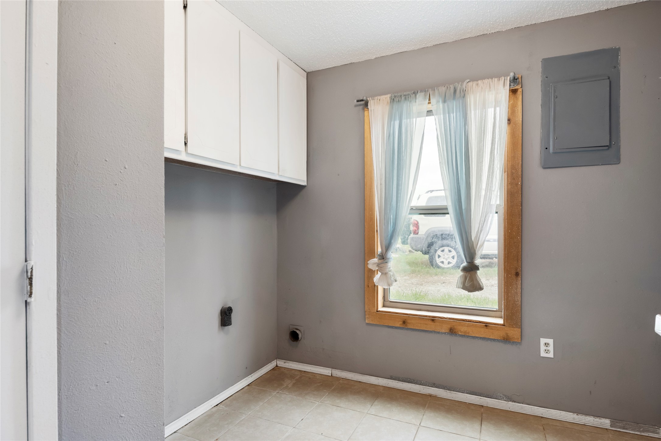 1106 Hcr 1414 Covington TX 76636