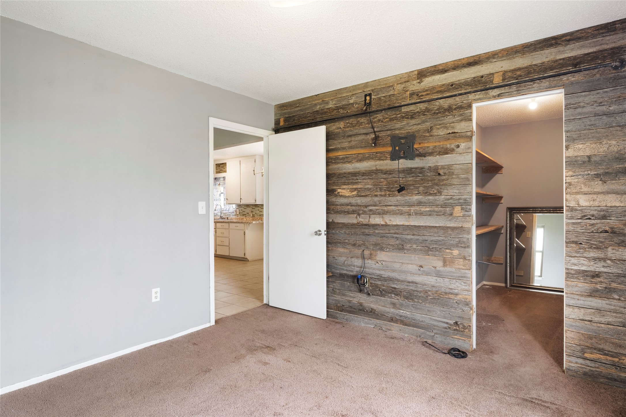 1106 Hcr 1414 Covington TX 76636