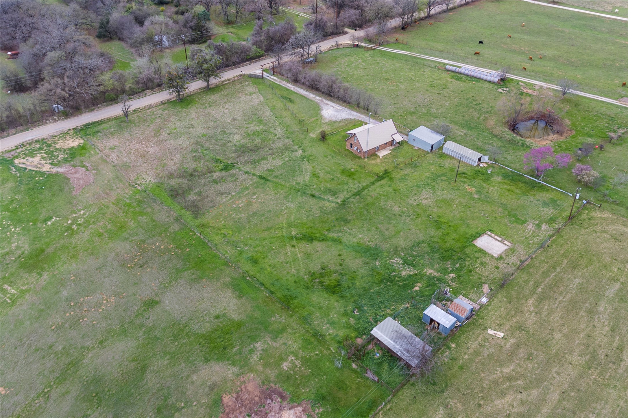 1106 Hcr 1414 Covington TX 76636
