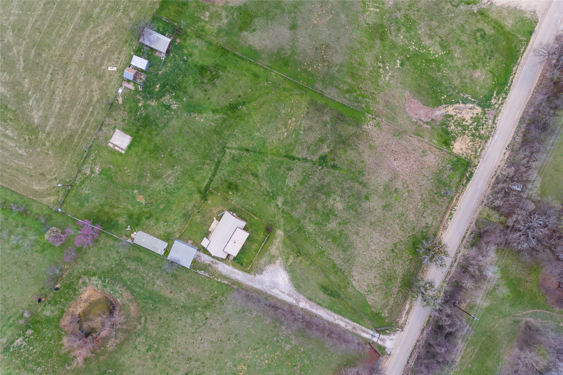 1106 Hcr 1414 Covington TX 76636