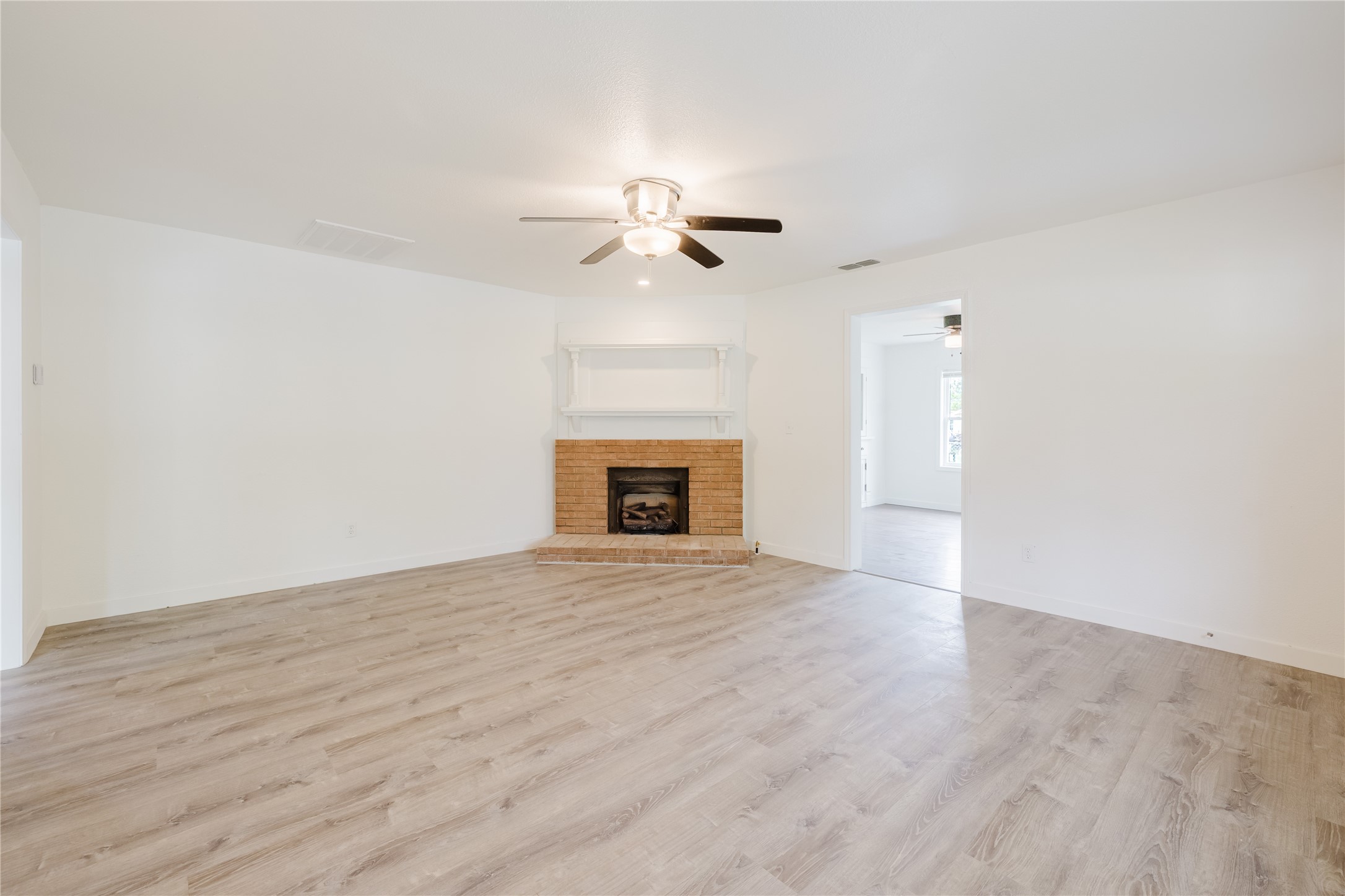 524 W Roberts Street Gorman TX 76454