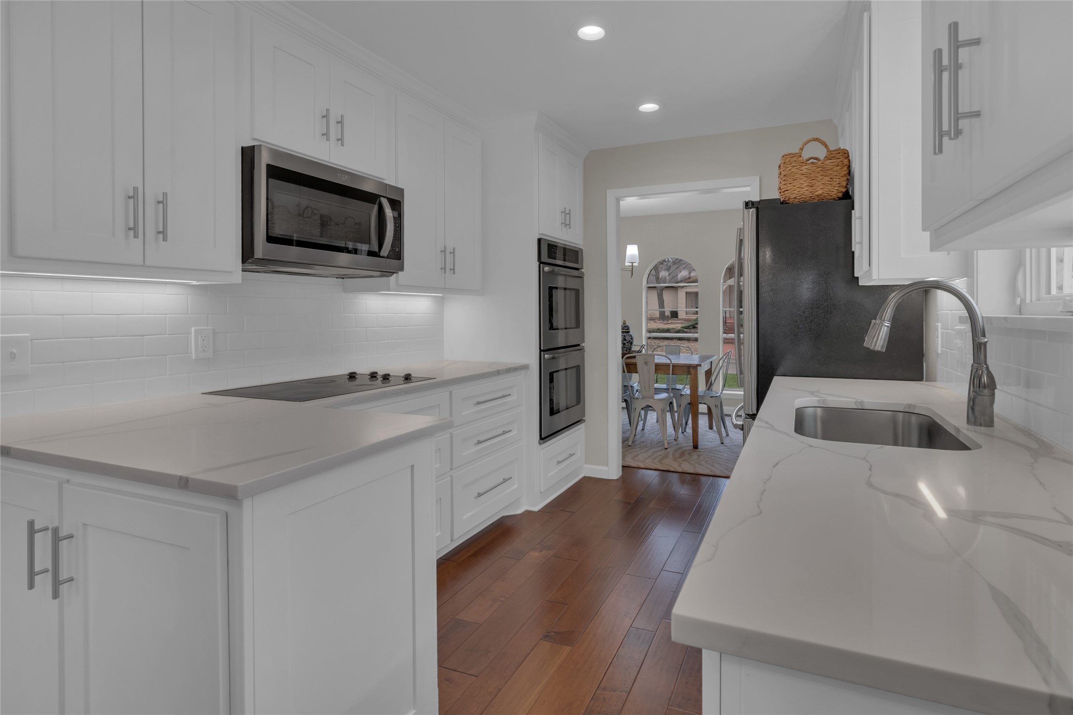 1721 Westridge Drive Hurst TX 76054