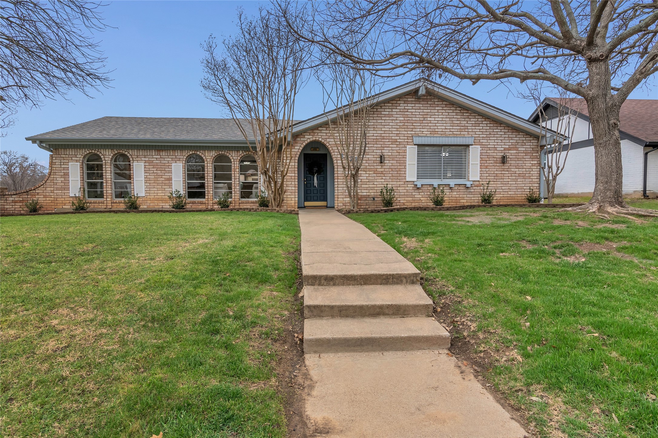 1721 Westridge Drive Hurst TX 76054