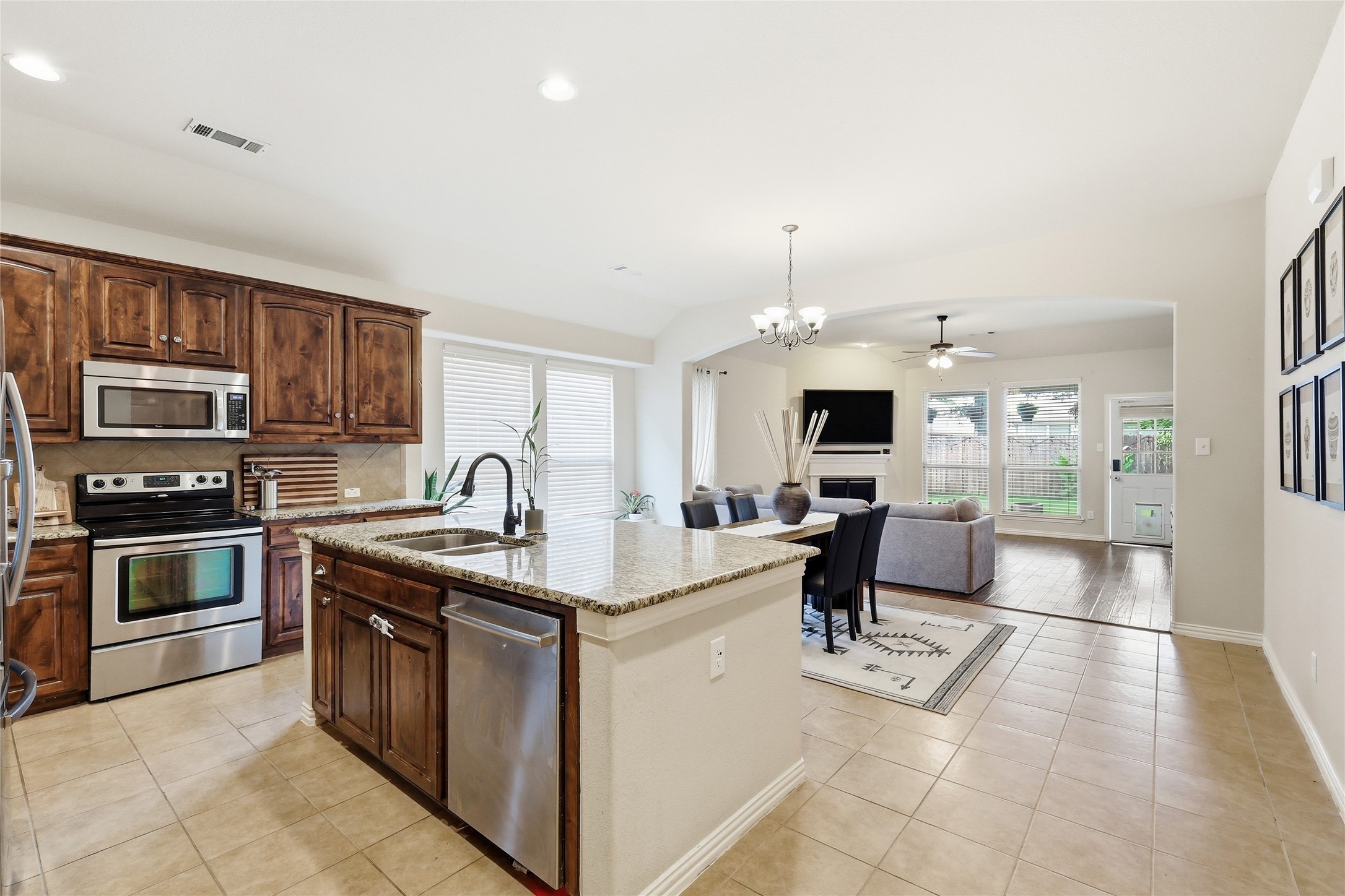 839 Lake Forest Trail Little Elm TX 75068