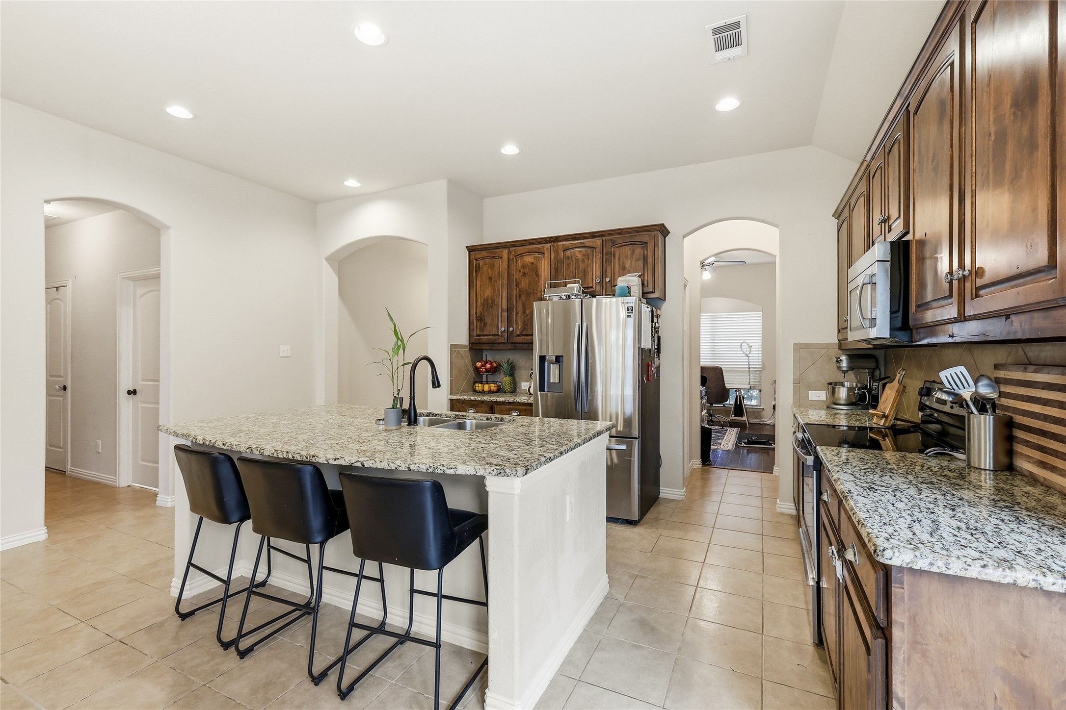 839 Lake Forest Trail Little Elm TX 75068