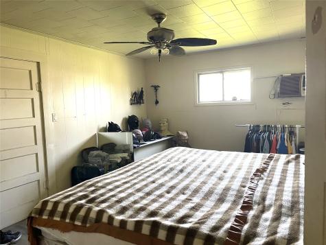 315 S 11th Avenue Teague TX 75860