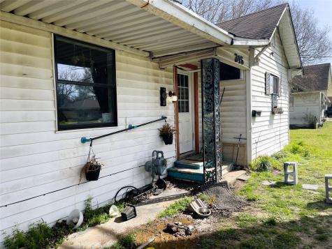 315 S 11th Avenue Teague TX 75860