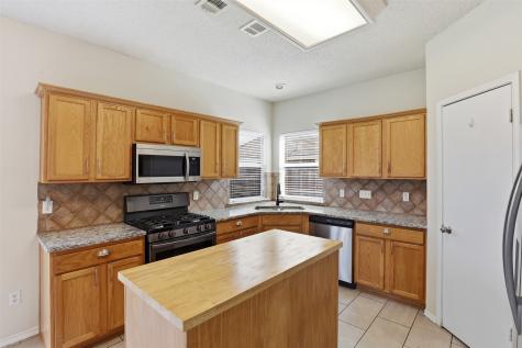 600 Prairie Gulch Drive Fort Worth TX 76140