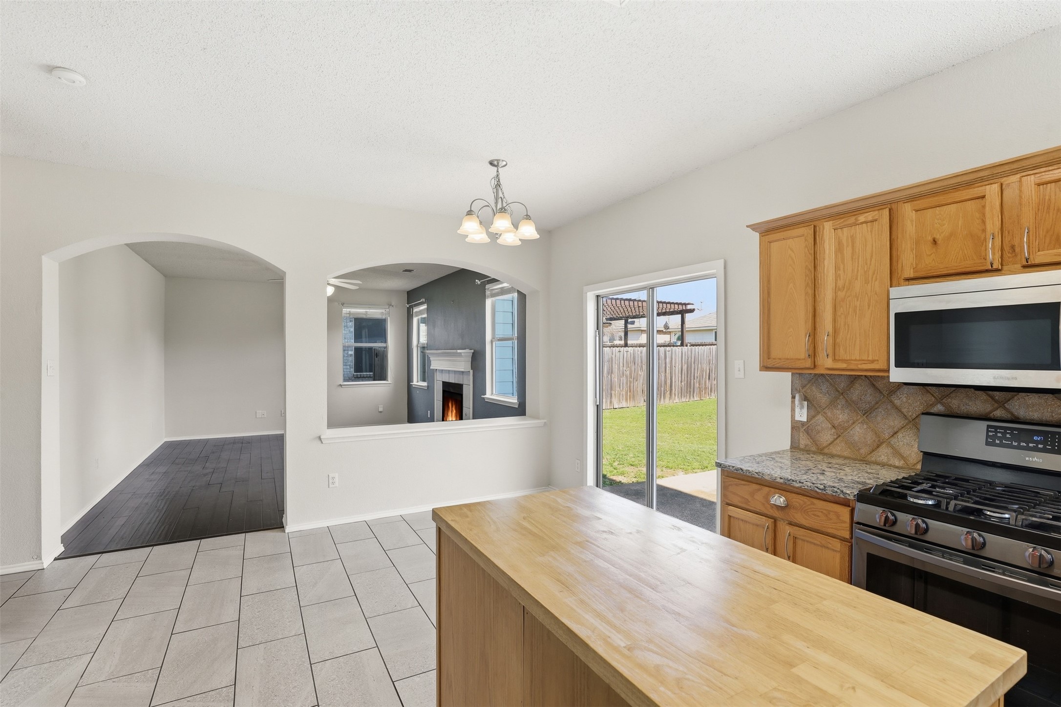 600 Prairie Gulch Drive Fort Worth TX 76140