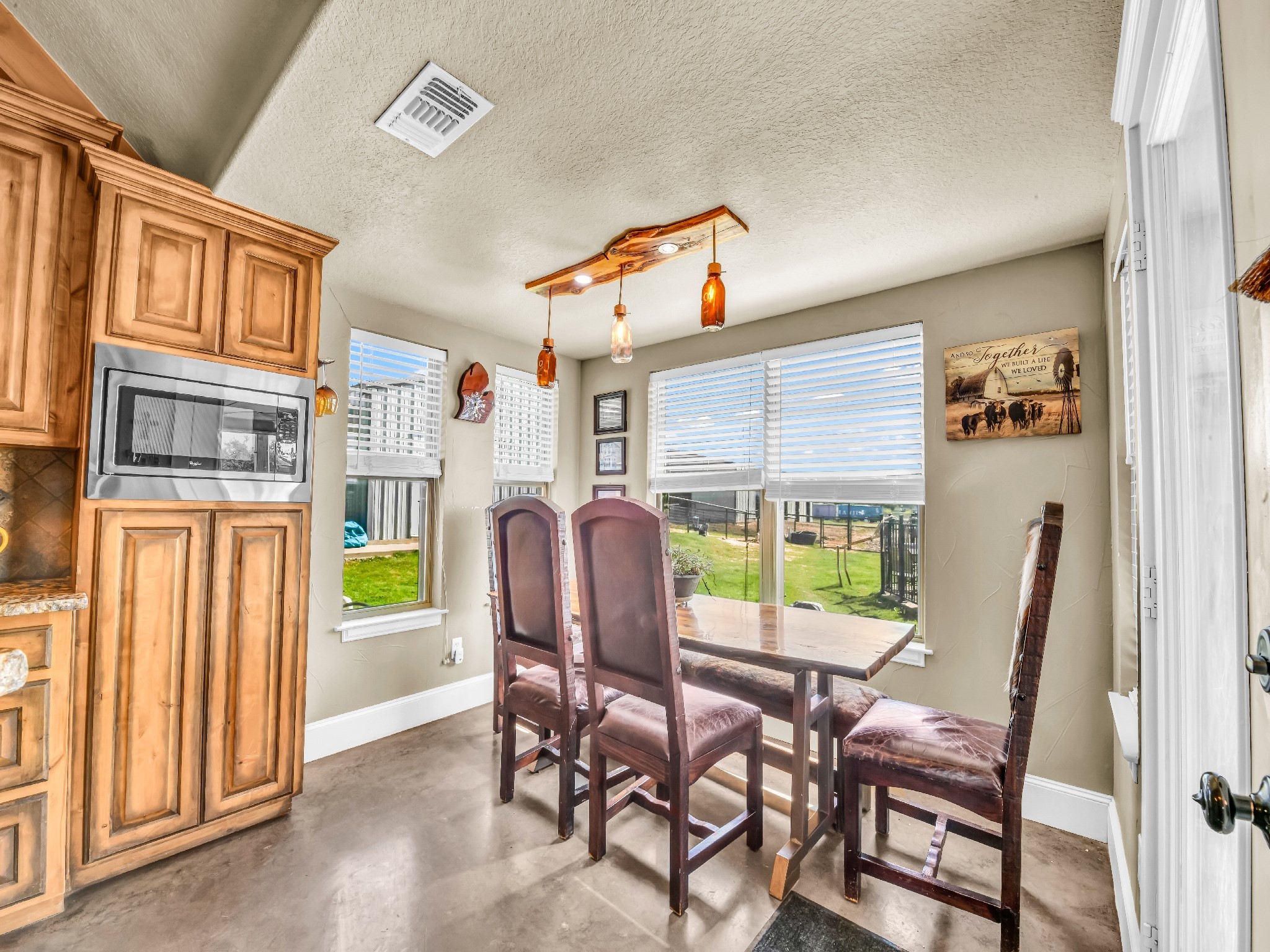 4519 Cr 2690 Alvord TX 76225